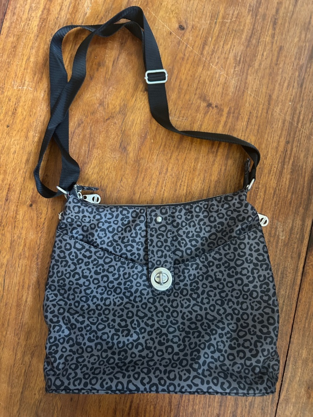 Baggallini Turn-Lock Flap Crossbody